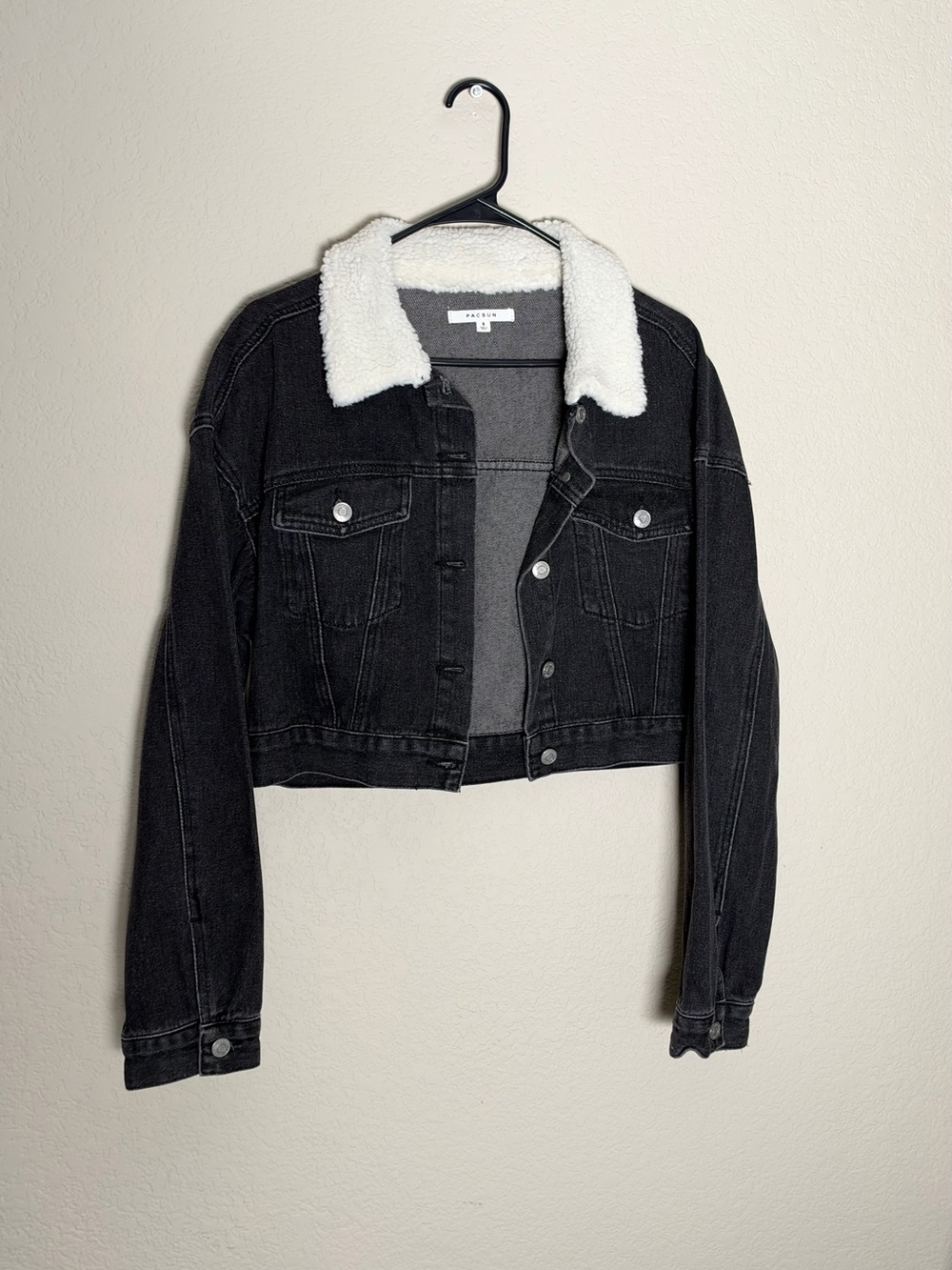 PacSun Black Cropped Denim Jacket with White Sherpa Collar